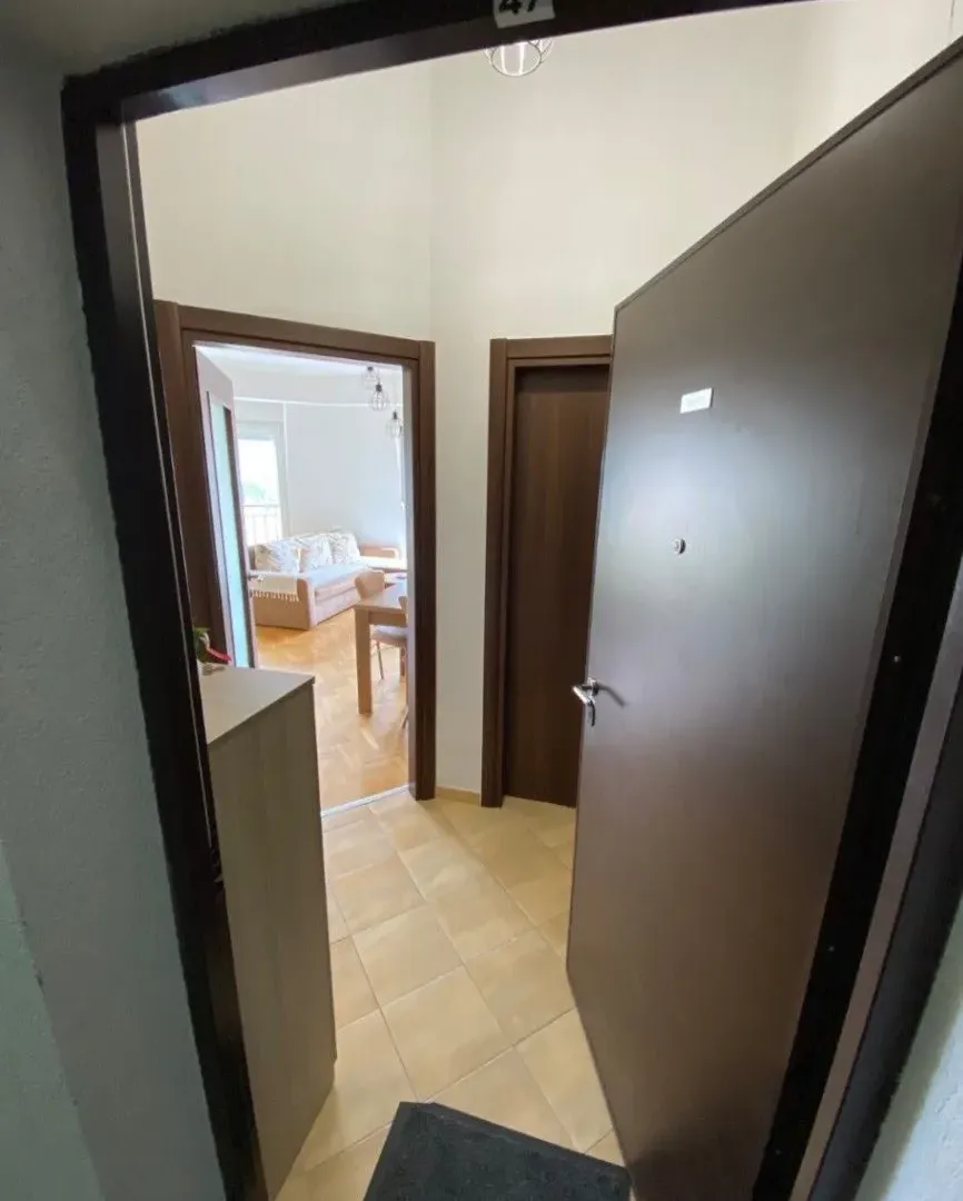 Prodaja, jednosoban stan, 40m², Stari Aerodrom, Podgorica