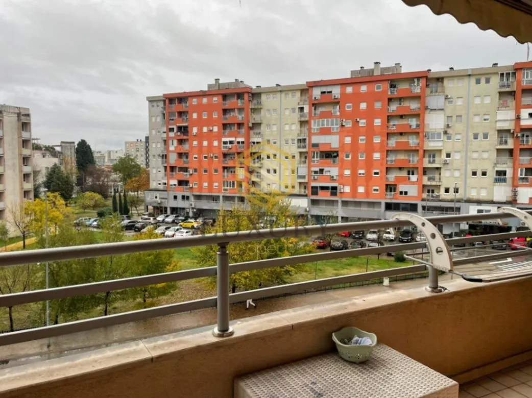 Rent, studio apartment, 35m², City Kvart, Podgorica