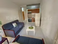 Rent, one bedroom apartment, 38m², Kalenić Pijaca, Vračar Sve Podlokacije - image 3