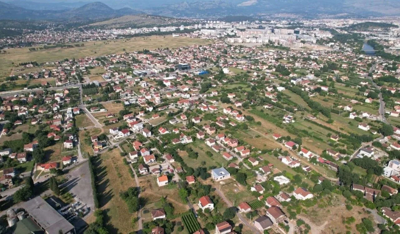 Prodaja, plac, 480m², Gornja Gorica, Podgorica