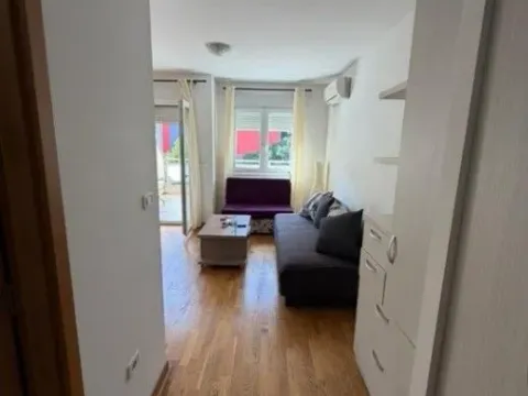 Sale, studio apartment, 38m², City Kvart, Podgorica - image 8