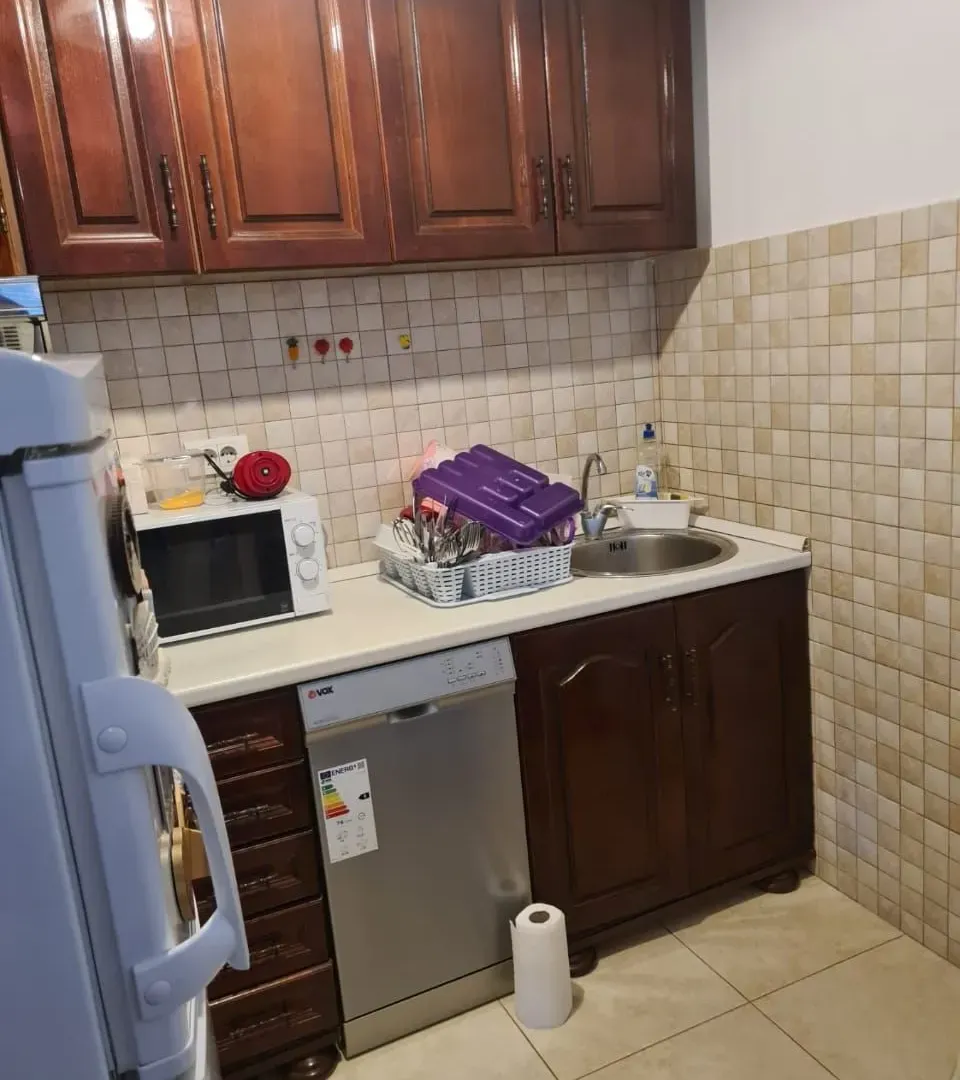Izdavanje, jednosoban stan, 37m², Stari Aerodrom, Podgorica