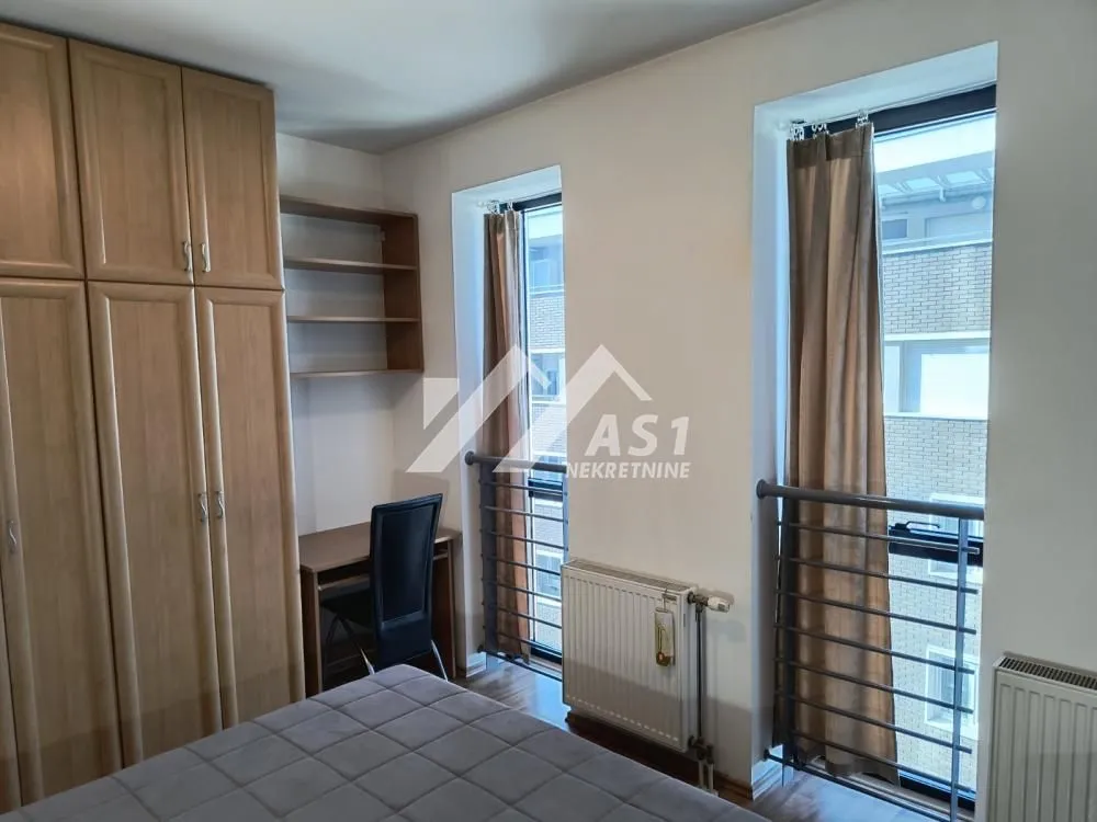 Izdavanje, dvosoban stan, 47m², Bulevar Oslobodjenja, Novi Sad Sve Podlokacije