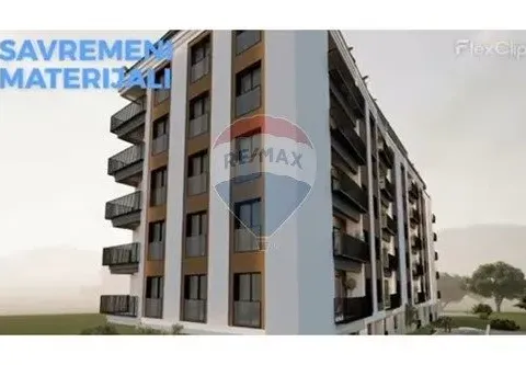 Prodaja, stan, 97m², Centar, Bar - image 4