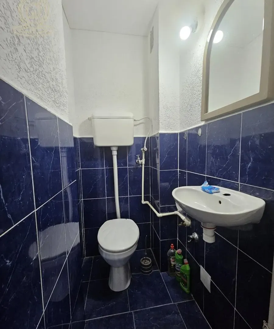 Prodaja, dvosoban stan, 44m², Centar, Kragujevac