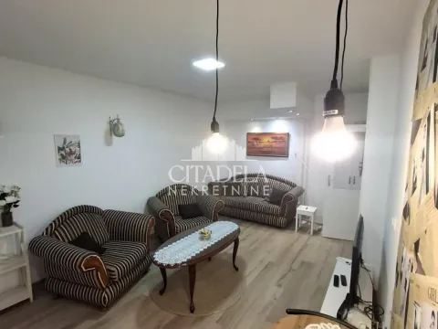 Rent, one bedroom apartment, 30m², Centar Sve Podlokacije, Beograd - image 4