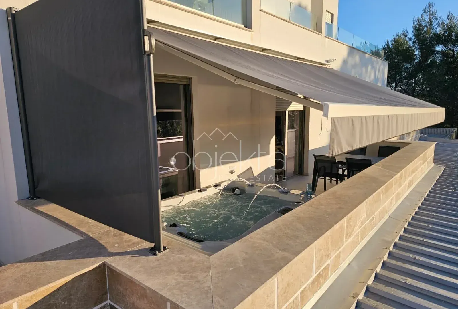 Sale, apartment, 90m², Tivat, Crna Gora