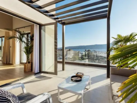 Sale, three bedroom apartment, 180m², Porto Montenegro, Tivat