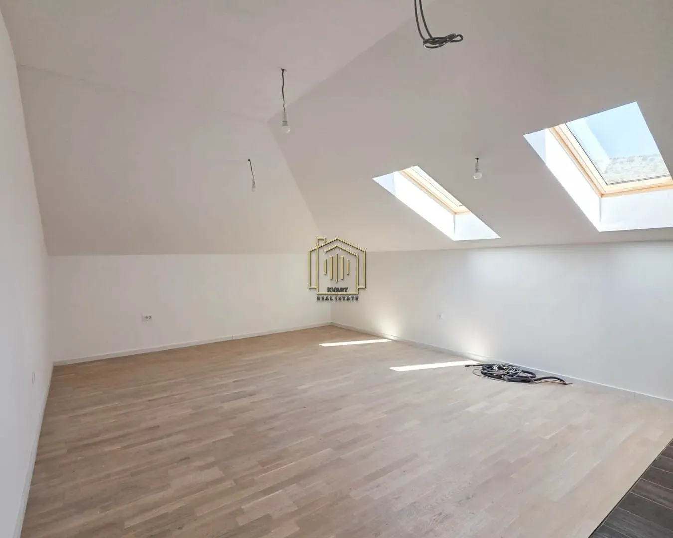 Prodaja, jednosoban stan, 50m², Tološi, Podgorica