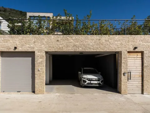 Prodaja, kuća, 180m², Kavač, Kotor - image 16