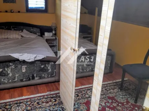 Prodaja, kuća, 266m², Futog, Novi Sad Sve Podlokacije - image 17