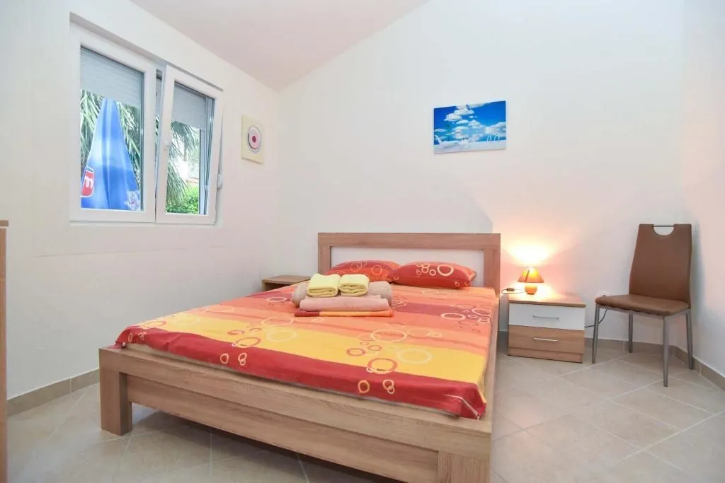 Sale, house, 179m², Petrovac, Budva