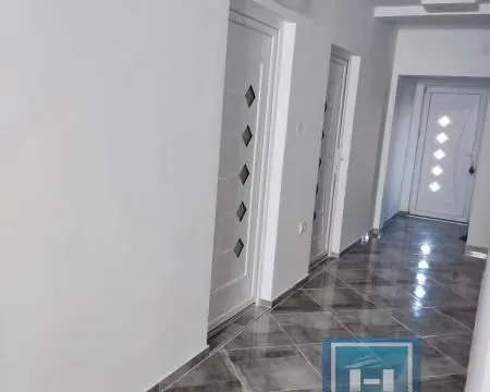 Prodaja, kuća, 459m², Batočina, Srbija - image 20