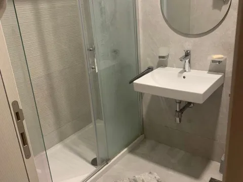 Izdavanje, jednosoban stan, 49m², Central Point, Podgorica - image 4