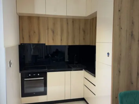 Izdavanje, jednosoban stan, 50m², City Kvart, Podgorica