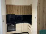 Izdavanje, jednosoban stan, 50m², City Kvart, Podgorica - image 1