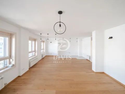 Prodaja, četvorosoban stan, 128m², Vračar Hram, Vračar Sve Podlokacije - image 6