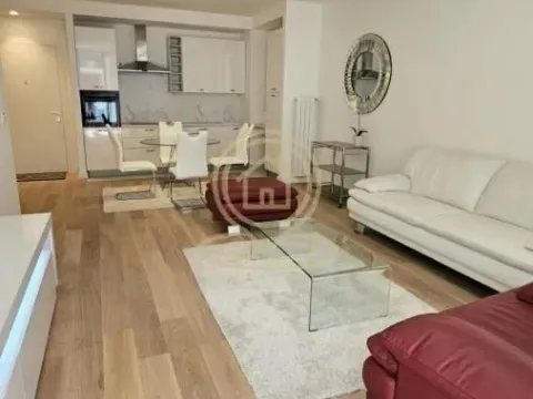 Rent, three bedroom apartment, 75m², Savski Venac, Beograd - image 4
