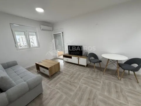 Izdavanje, jednosoban stan, 45m², Šušanj, Bar - image 2