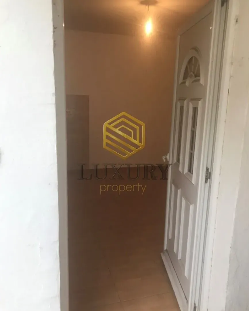 Rent, office space, 30m², Drač, Podgorica