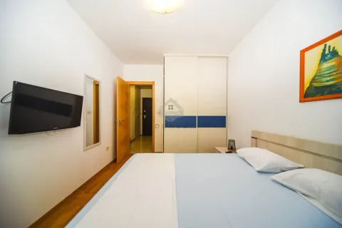 Izdavanje, jednosoban stan, 50m², Preko Morače, Podgorica - image 7