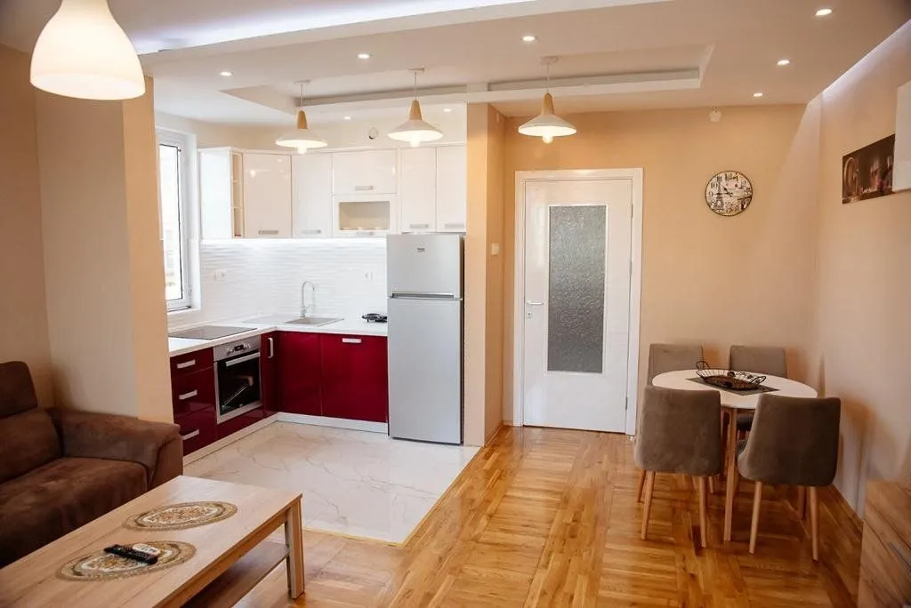 Rent, two bedroom apartment, 84m², Centar, Podgorica
