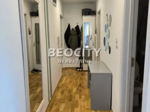 Prodaja, dvosoban stan, 43m², Karaburma, Palilula Sve Podlokacije - image 13