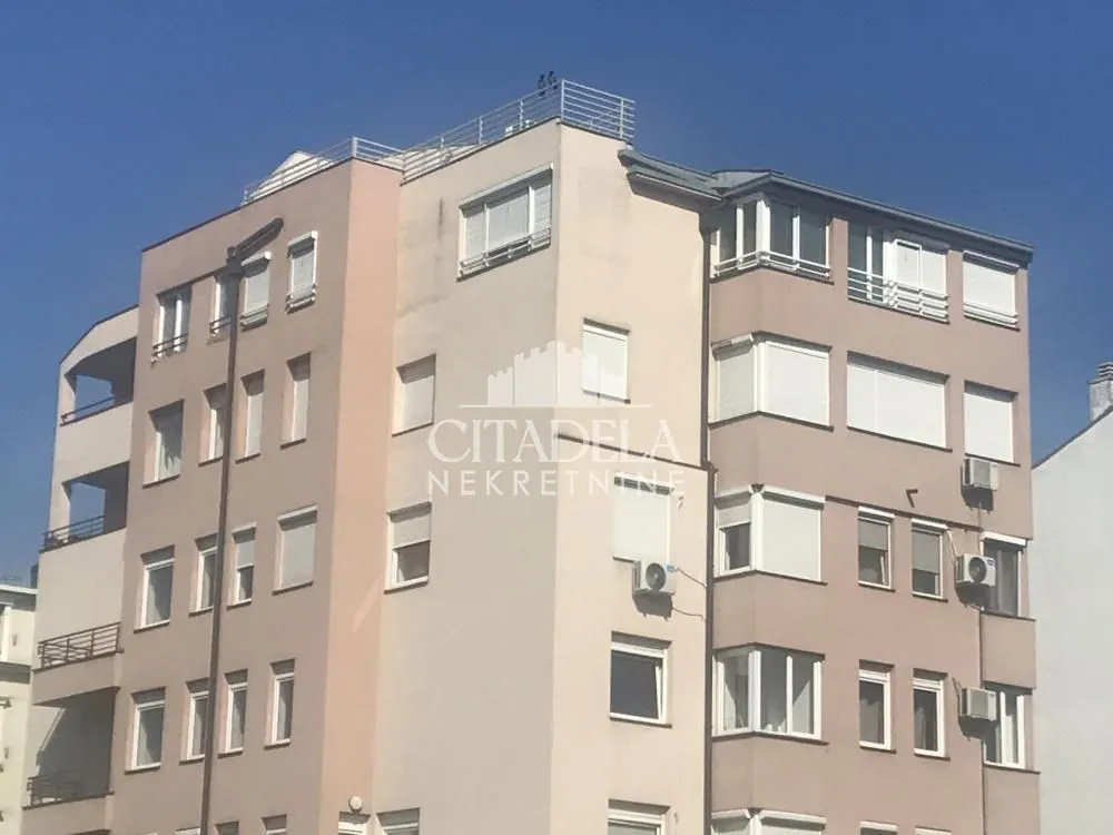Prodaja, dvosoban stan, 84m², Gradska Bolnica, Zvezdara Sve Podlokacije