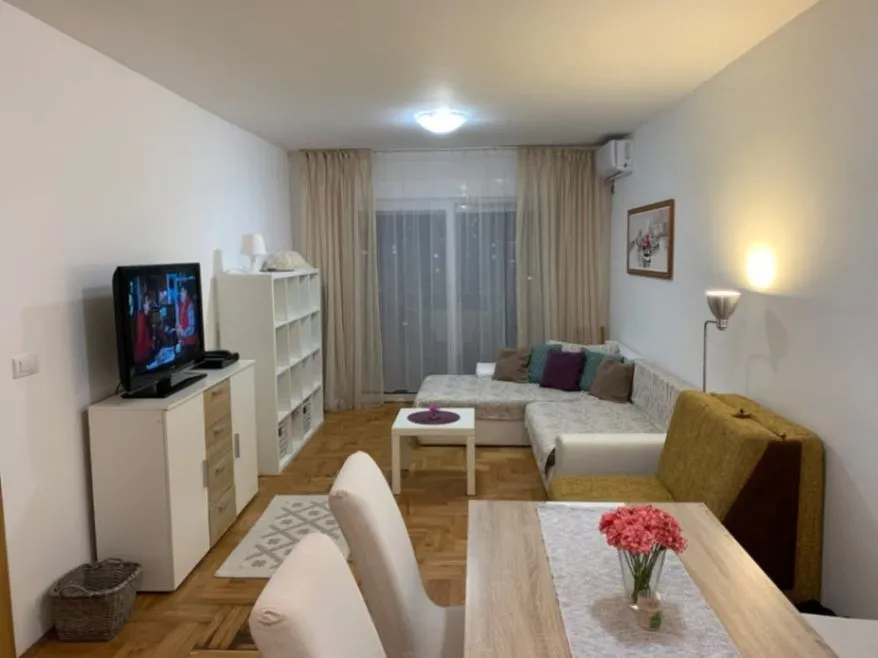 Sale, two bedroom apartment, 76m², Centar, Bar