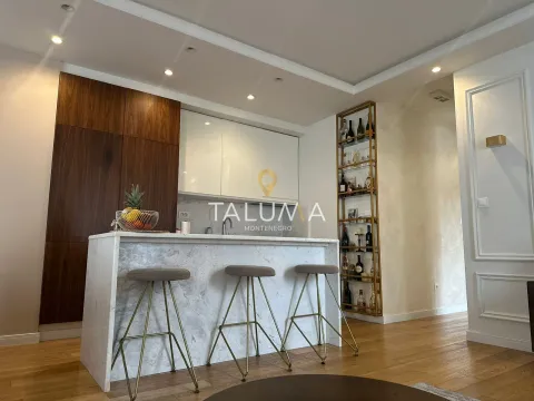 Prodaja, dvosoban stan, 74m², Blok 9, Podgorica - image 3