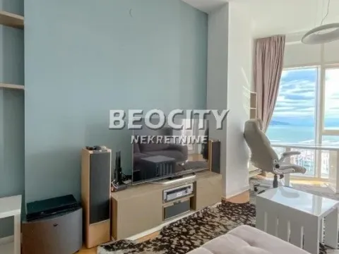 Prodaja, trosoban stan, 77m², Centar, Budva - image 13