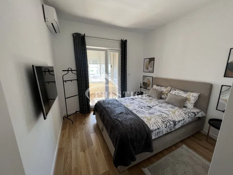 Izdavanje, dvosoban stan, 75m², City Kvart, Podgorica