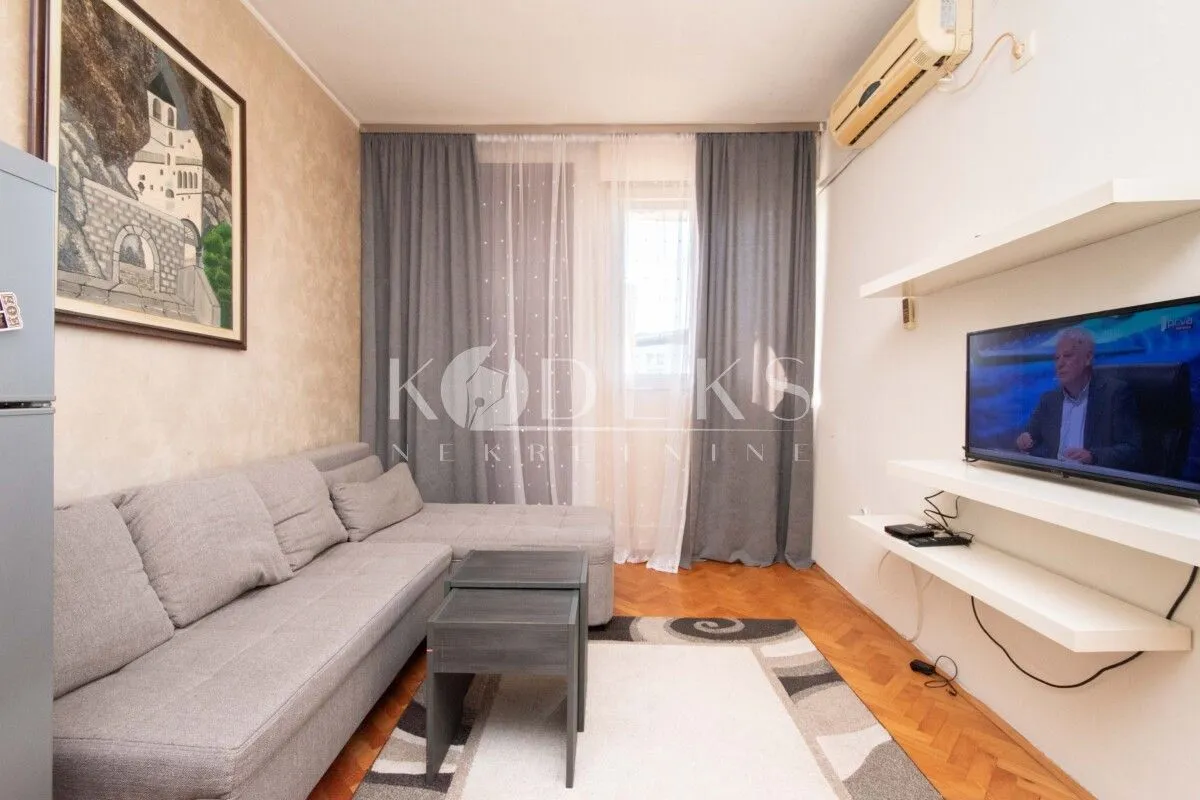 Izdavanje, garsonjera, 20m², Gintaš, Podgorica