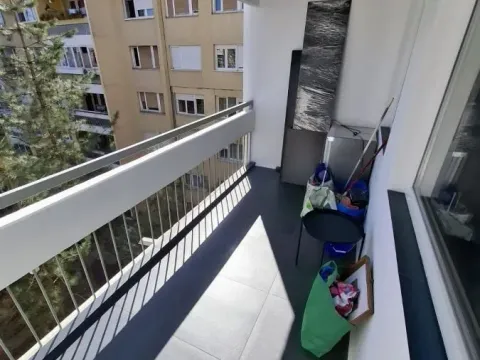 Sale, two bedroom apartment, 68m², Zemun Meandri, Zemun Sve Podlokacije - image 12