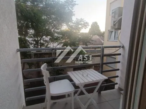 Izdavanje, dvosoban stan, 50m², Grbavica, Novi Sad Sve Podlokacije - image 8