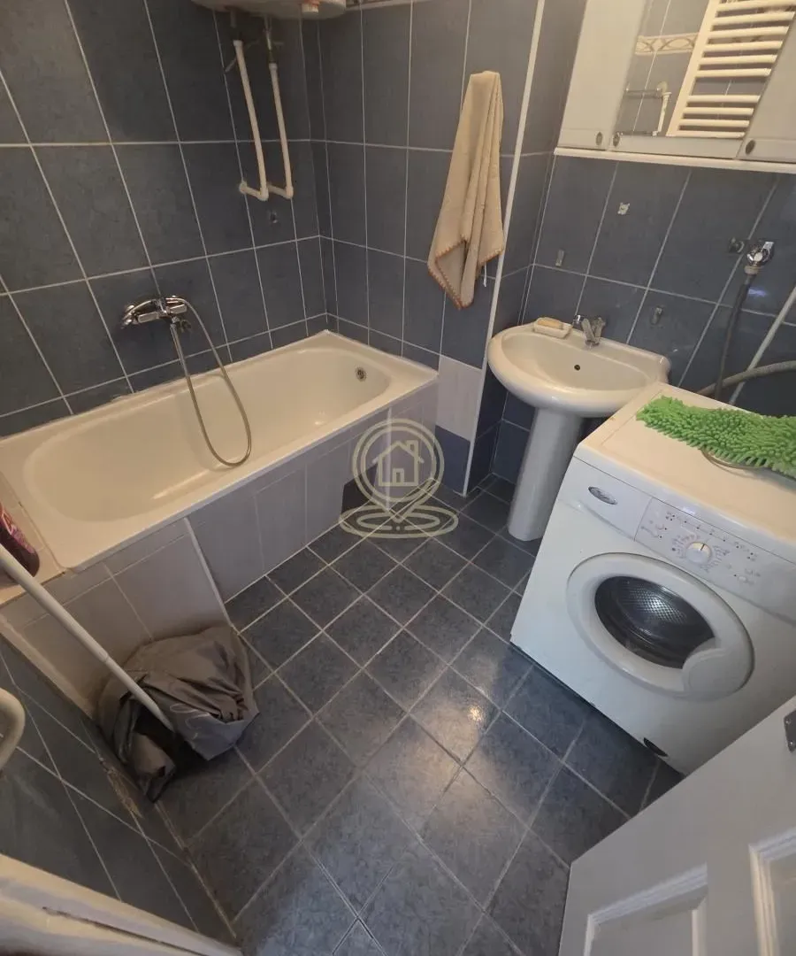 Prodaja, četvorosoban stan, 90m², Medijana, Niš