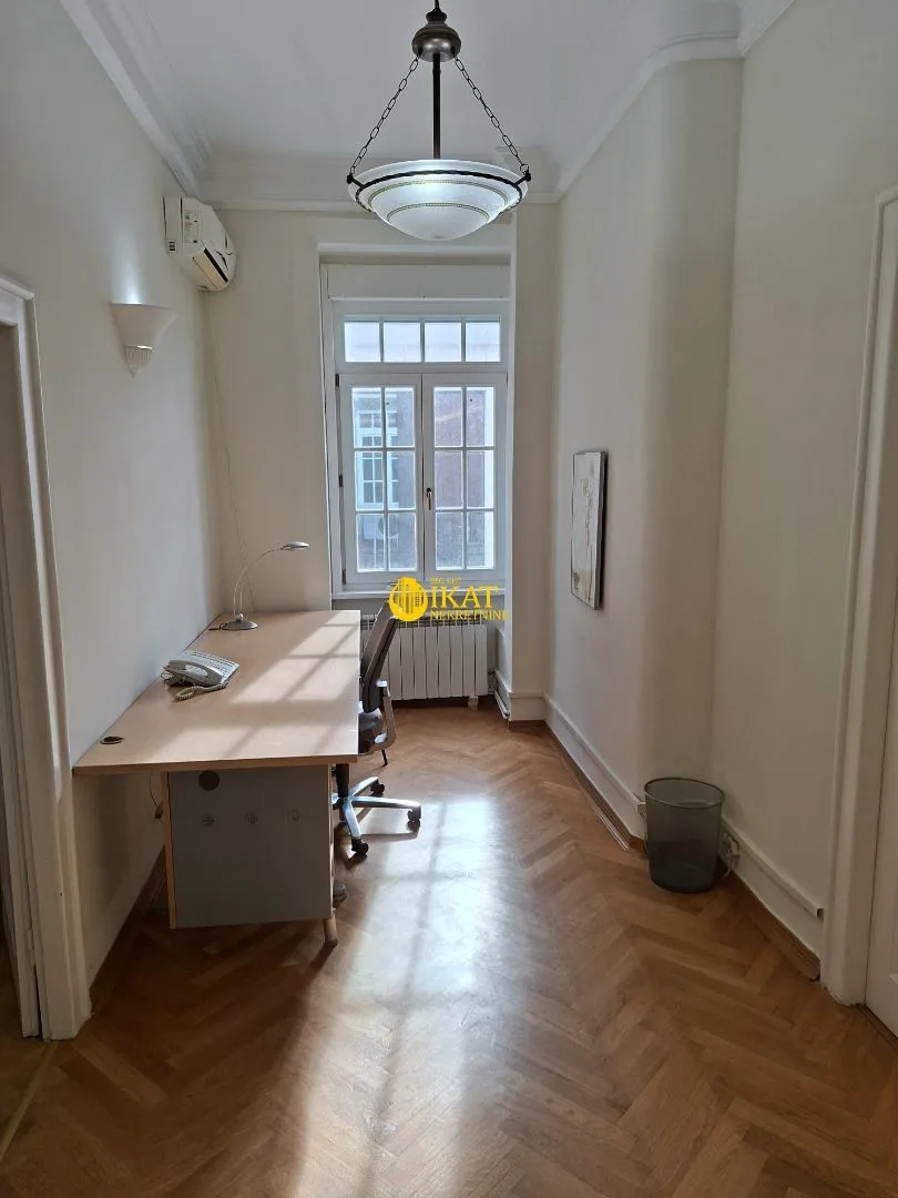 Rent, office space, 130m², Kalemegdan, Beograd