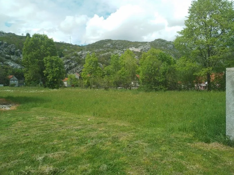 Prodaja, plac, 667m², Cetinje, Crna Gora