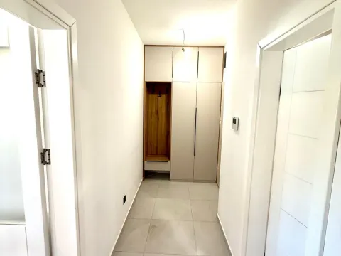 Rent, one bedroom apartment, 48m², Gorica C, Podgorica - image 5