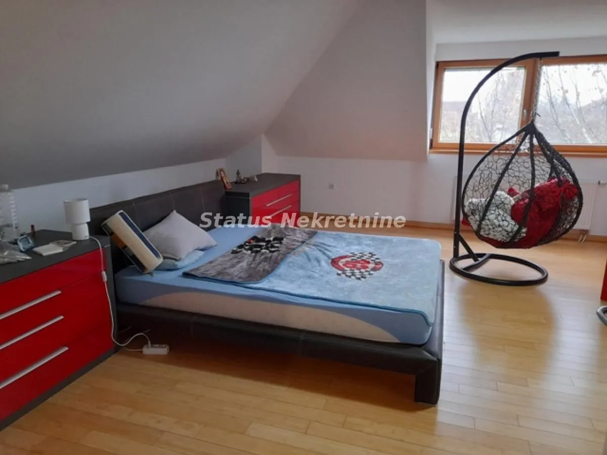 Prodaja, kuća, 440m², Temerin, Novi Sad