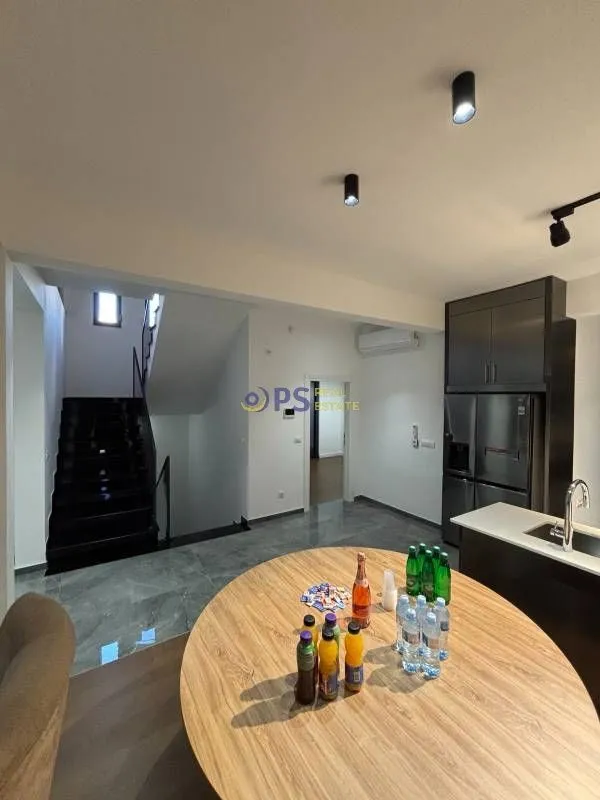 Prodaja, kuća, 400m², Bar, Crna Gora