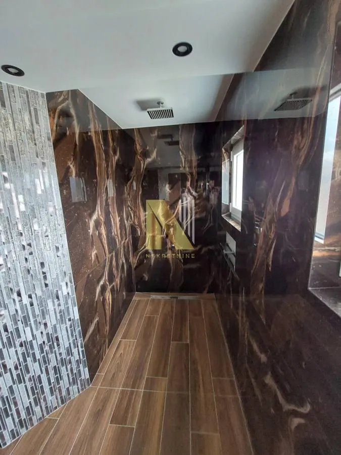 Rent, office space, 250m², Veternik, Novi Sad Sve Podlokacije