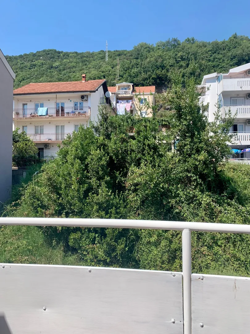 Izdavanje, jednosoban stan, 35m², Igalo, Herceg Novi