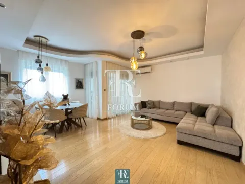 Izdavanje, dvosoban stan, 75m2, City Kvart, Podgorica Izdavanje, dvosoban stan, 75m2, City Kvart, Podgorica