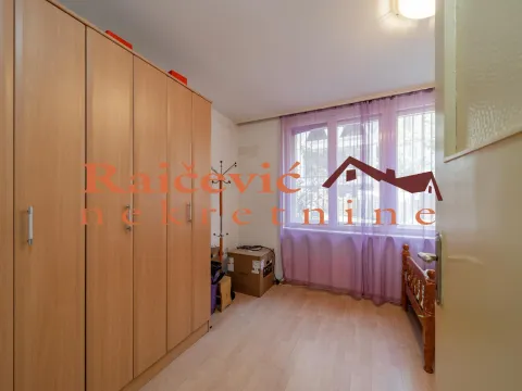 Sale, three bedroom apartment, 55m², Zvezdara Sve Podlokacije, Beograd - image 15