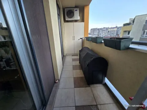 Prodaja, trosoban stan, 78m², Tašmajdan, Palilula Sve Podlokacije - image 7