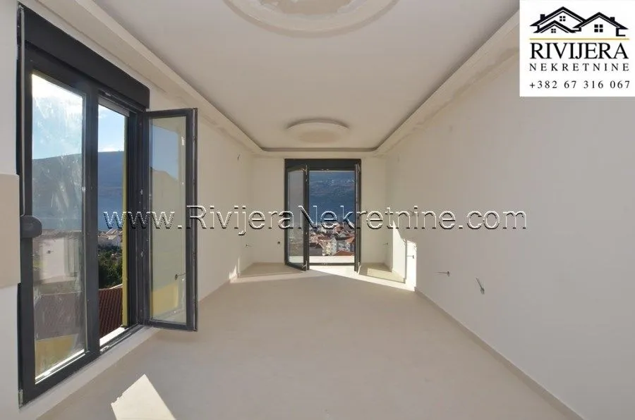 Prodaja, jednosoban stan, 45m², Đenovići, Herceg Novi