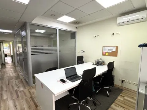 Sale, office space, 92m², City Kvart, Podgorica - image 5