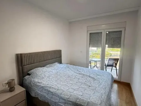 Prodaja, dvosoban stan, 72m², New City, Podgorica - image 7