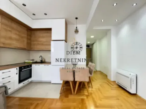 Izdavanje, jednosoban stan, 45m², Pod Goricom, Podgorica - image 10